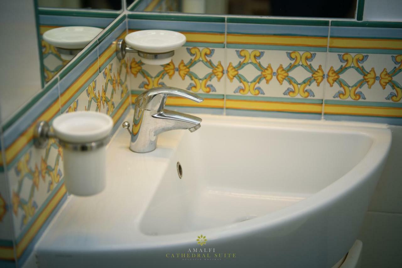 Amalfi Cathedral Suite ภายนอก รูปภาพ